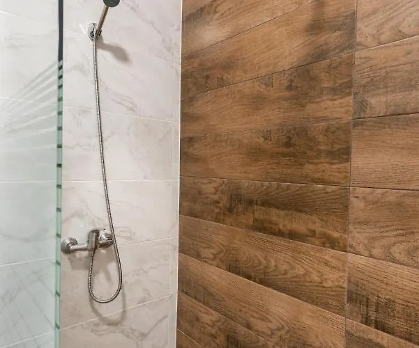 Lovely 1bed For 4 Guests & Free Street Parking